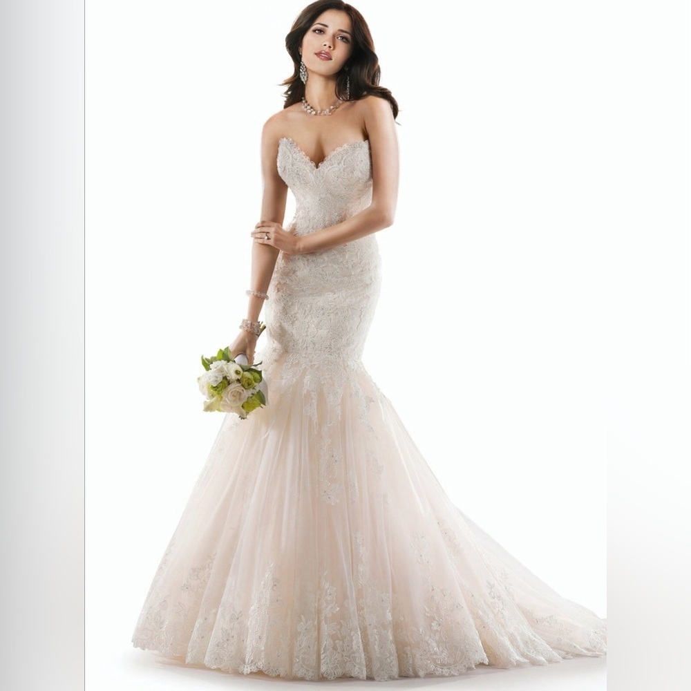 Maggie Sottero Ivory Bridal Gown
